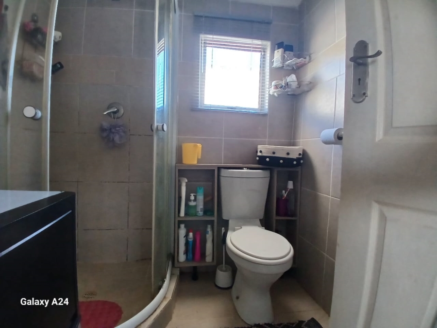 2 Bedroom Property for Sale in Mdantsane Eastern Cape